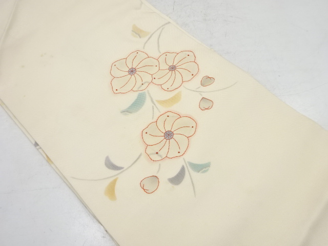 枝垂れ花模様　刺繍　名古屋帯